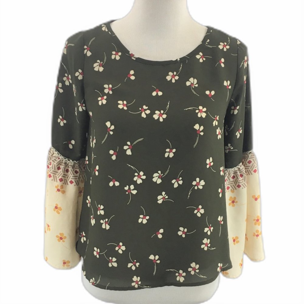 SIENNA SKY Bell Sleeve Top Blouse Brown Cream Sz S